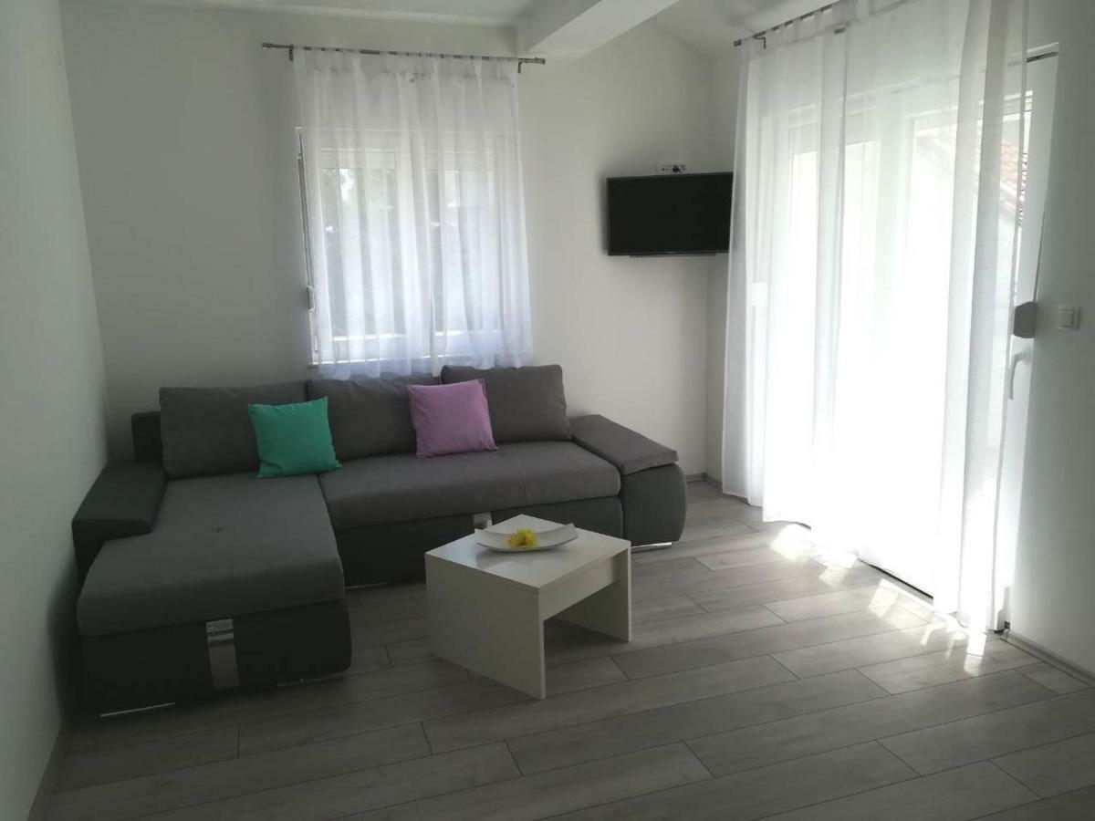 Apartments Brodarica Brodarica  Bagian luar foto